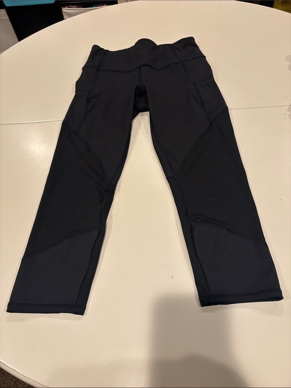 Athleta Mesh Contender Capri